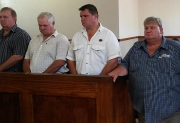 Parys-moordsaak: Aanklagte teen vier teruggetrek Parys-moordsaak: Aanklagte teen vier teruggetrek | News Article
