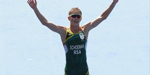 Schoeman wins first international triathlon title | News Article