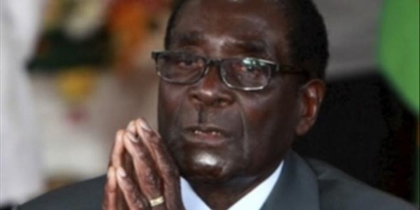 'Champion of land redistribution' Mugabe honoured by youths in Russia | News Article