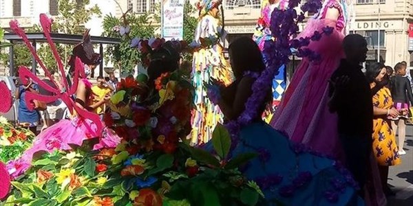 PHOTO GALLERY: Street parade marks the start of Mangaung Rose Festival | News Article