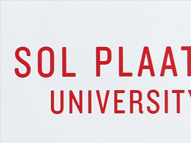  Kimberley's Sol Plaatje statue at the heart of new wrangle | News Article