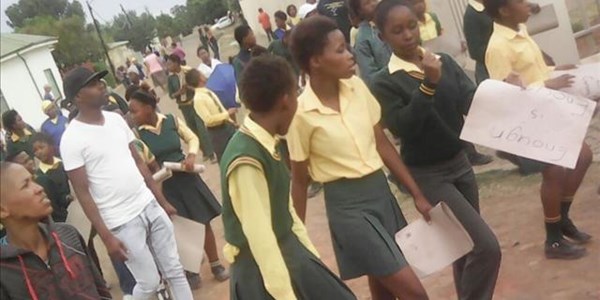 FS primary school protests 'vicious' attack on teacher by a former pupil FS primary school protests 'vicious' attack on teacher by a former pupil | News Article