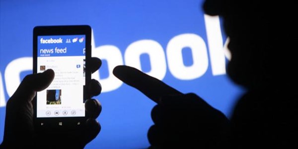 Facebook makes us more narrow-minded, study finds | News Article
