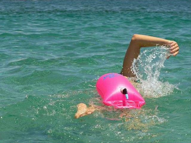 Holidaymaker saves drowning 16-year-old in Wilderness | News Article