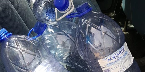 #Halfway2everywhere Bon Hotel donates water to guests travelling to Cape Town #Halfway2everywhere Bon Hotel donates water to guests travelling to Cape Town | News Article