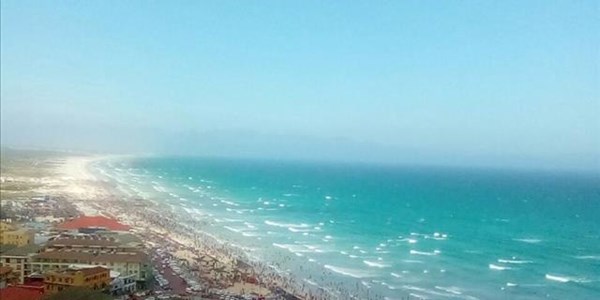 Double drama sees packed Strand beach cleared Double drama sees packed Strand beach cleared | News Article