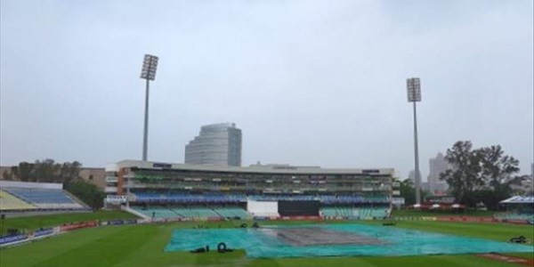 Rain again beats the Dolphins in Durban | News Article