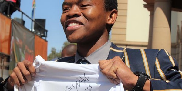 FS Education MEC’s son shines with 6 distinctions | News Article