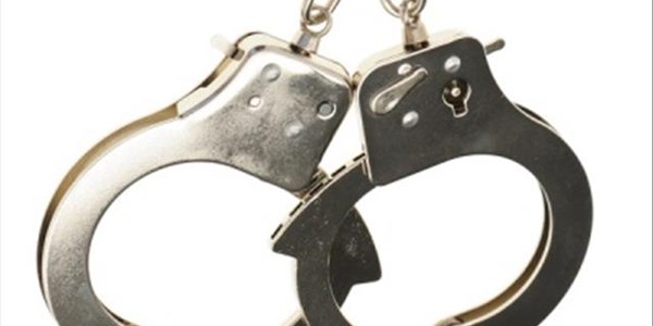 Two suspects arrested shortly after Arlington farm robbery Two suspects arrested shortly after Arlington farm robbery | News Article