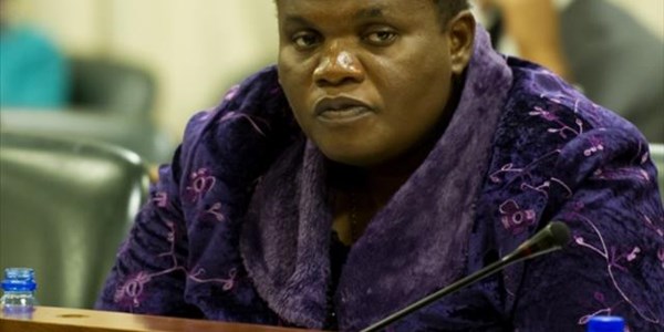 Muthambi halts interim SABC board's duties | News Article