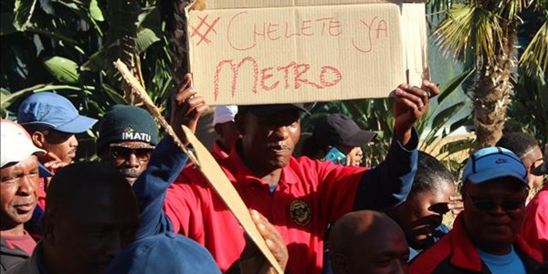 Mangaung Metro Municipal workers not paid | News Article