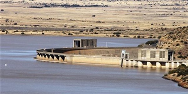 SA dam levels show slight decrease | News Article
