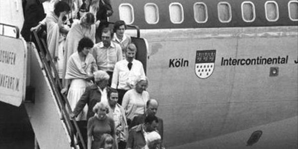 Hijacked plane returns to Germany | News Article