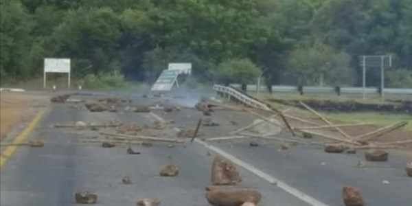 Police condemn acts of public violence in Ottoshoop, NW Police condemn acts of public violence in Ottoshoop, NW | News Article