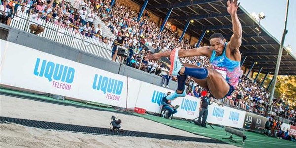 Semenya brings the house down in Paarl Semenya brings the house down in Paarl | News Article