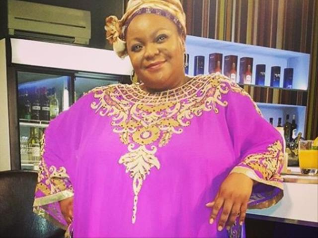 Scandal! actress' family held at gunpoint in house robbery | News Article