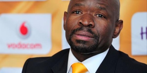  Kaizer Chiefs coach resigns  | News Article