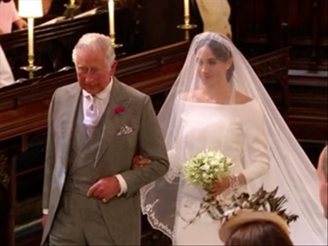 #RoyalWedding - the dress!  | News Article