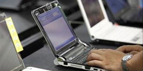 SAPS warns about online dating scam SAPS warns about online dating scam | News Article