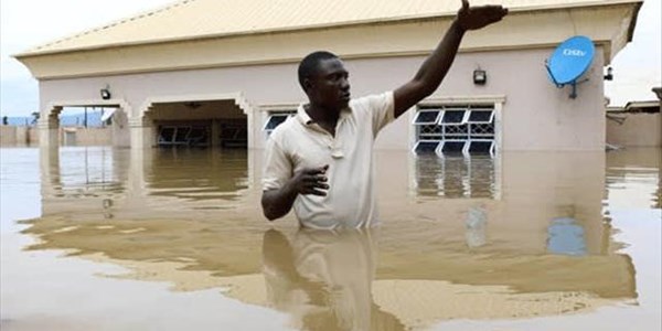 100 killed in floods across 10 Nigerian states | News Article