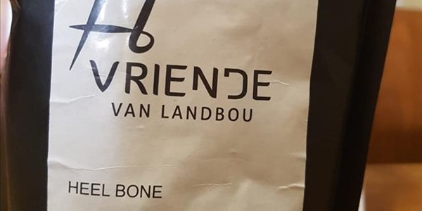 Vriende van Landbou bemark nou koffiebone vir brandnoodfonds | News Article
