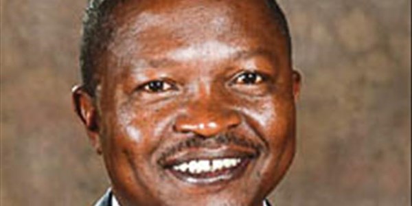 Mabuza to answer questions on land reform | News Article