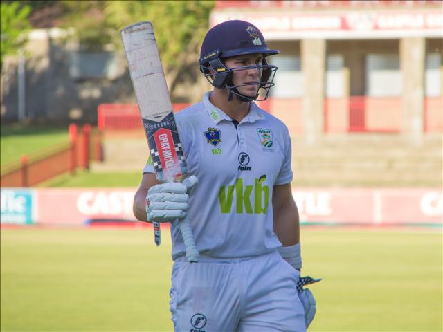 Van Biljon and Van Tonder make merry in Bloem | News Article