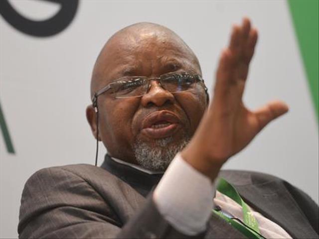 Coal will still play key role in SA energy mix - Mantashe | News Article