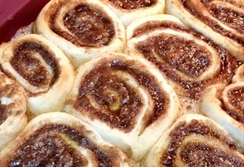 Your Weekend Breakfast Recipe - Quick Cinnamon Rolls | OFM