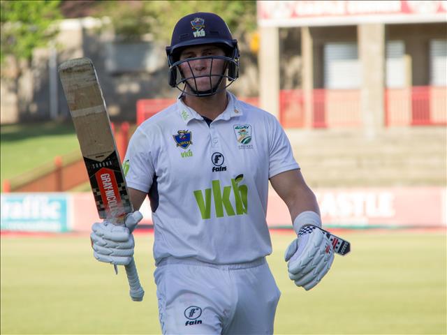 Van Tonder dazzles with another big ton | News Article