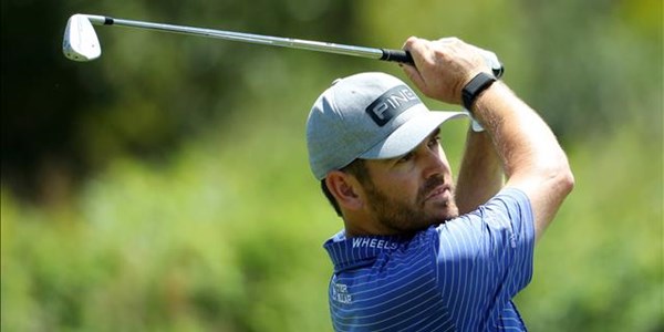 Oosthuizen overcomes illness to lead “Africa’s Major” | News Article