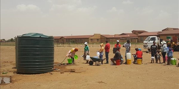 #BloemWater greenlights resupply of Mockes Dam #BloemWater greenlights resupply of Mockes Dam | News Article