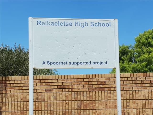 Tensions rise as #Koffiefontein learners are told to write exams | News Article