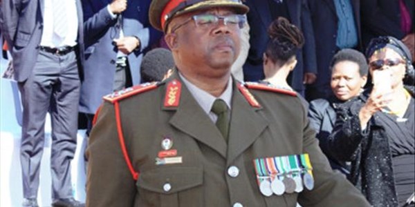 Newly appointed South African army chief dies | News Article