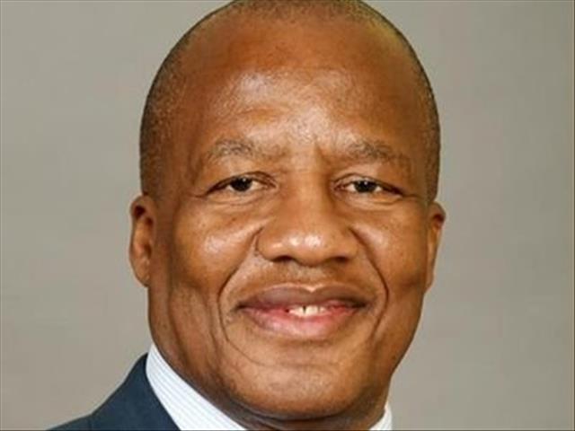 Cabinet says on track with changes to laws governing land expropriation  | News Article