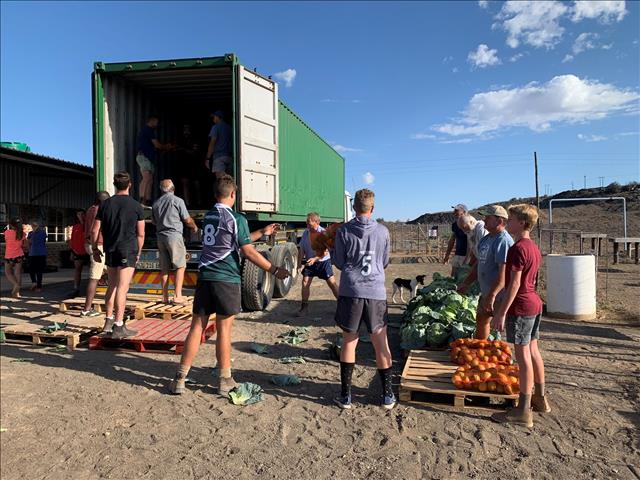 Drought-stricken Aberdeen farmers, workers receive truckloads of donations | News Article