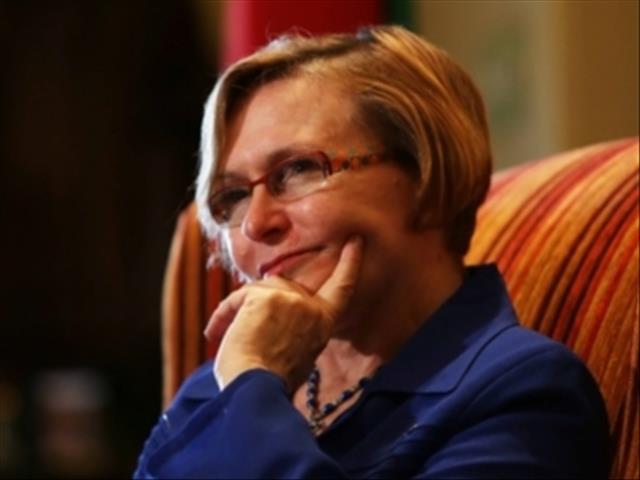 Zille slammed for 'insensitive' tweet | News Article