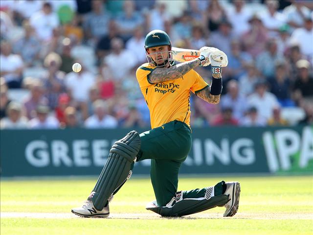 Hales blasts Heat to record breaking MSL chase | News Article