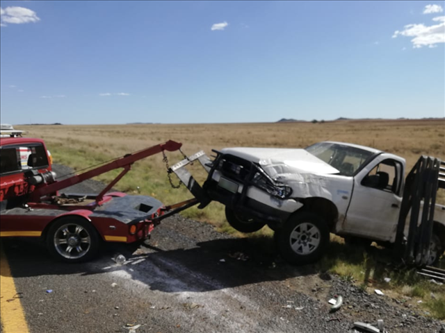 Three die in Central SA rollovers | News Article