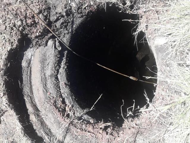 Two men fall in sewerage hole in Viljoenskroon | News Article