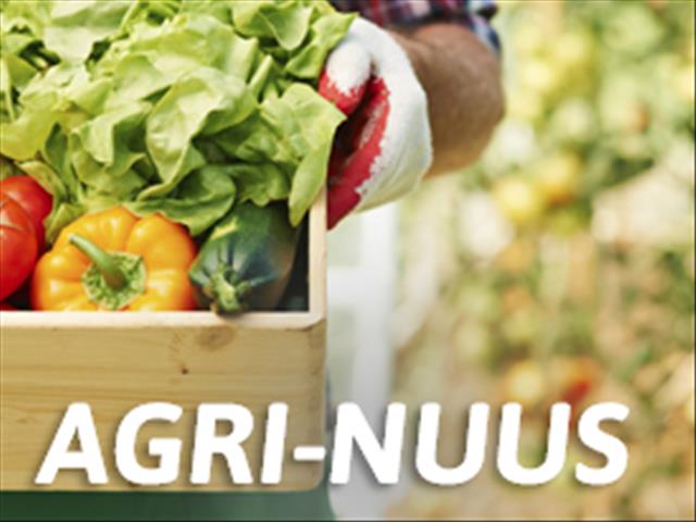 Landbounuus-podcast: Brandbestryder beseer in brandende silo | News Article