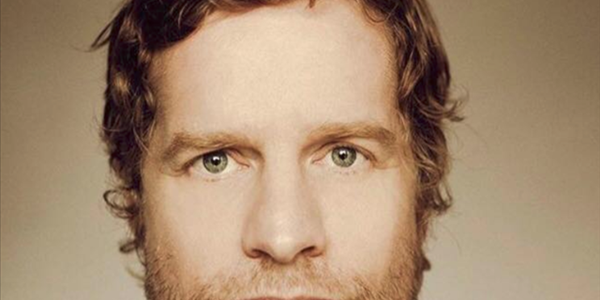 Just Plain Drive: Arno Carstens on The Hang Out  | News Article