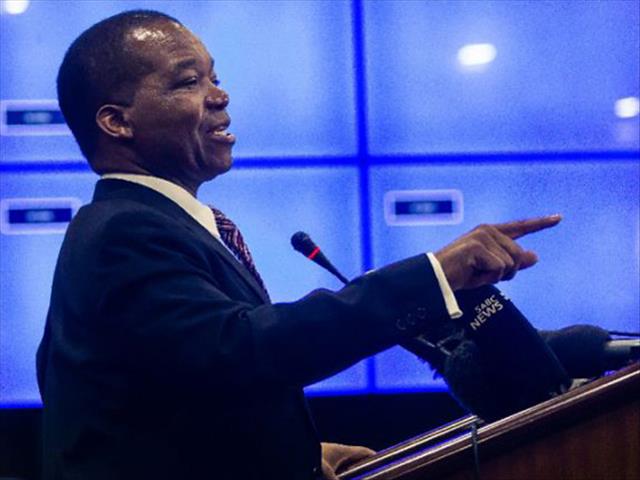 Zimbabwe’s currency reality check puts plaster on deep wound | News Article