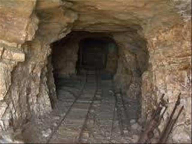 Gloria mine death toll rises to 18 | News Article