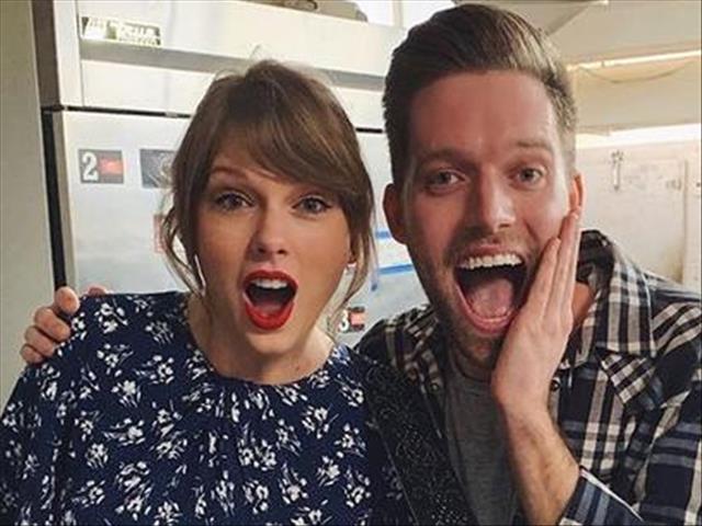 See Taylor Swift Surprise Engagement Party  | News Article