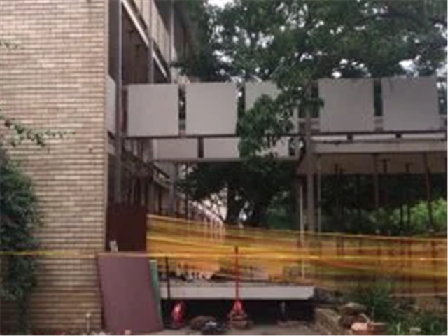 #HoërskoolDriehoek pays tribute to learners who died after walkway collapse | News Article