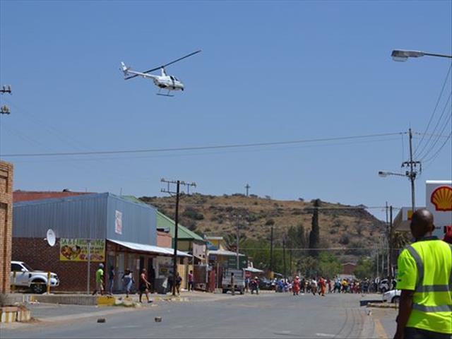 #Koffiefontein parents express concerns over on-going exams | News Article