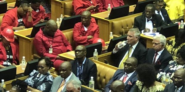 #SONA2019: Ramaphosa speaks against corruption, looting of state funds #SONA2019: Ramaphosa speaks against corruption, looting of state funds | News Article