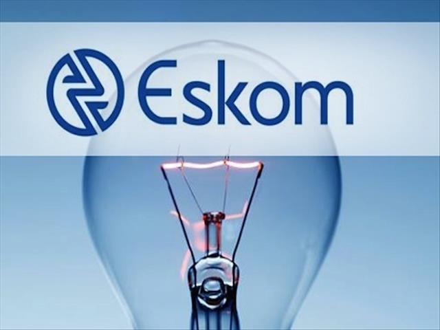 Cosatu: 'Rocks and bathroom breaks behind load-shedding' | News Article