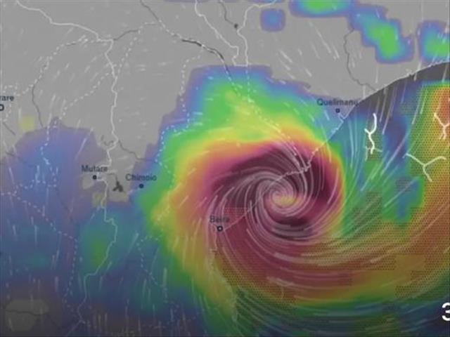 Cyclone set to hit Mozambique hard tonight, dozens already killed | News Article